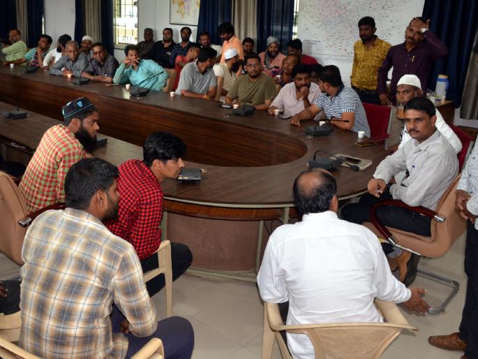 Parbhani: Flooding in Caste Certificate Verification Case | परभणी :जात प्रमाणपत्र पडताळणी प्रकरणात झाडाझडती Parbhani: Flooding in Caste Certificate Verification Case | परभणी :जात प्रमाणपत्र पडताळणी प्रकरणात झाडाझडती