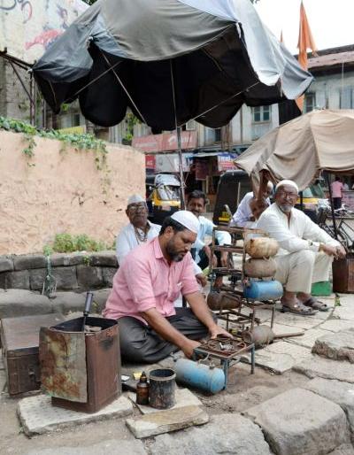 Junk Kidnapped Shravan Child | जिद्द कलियुगातील श्रावण बाळाची