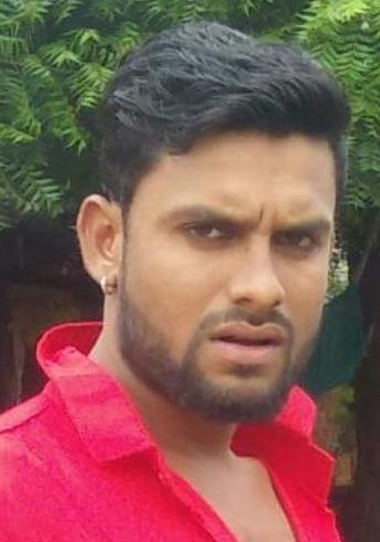 Four killed in drowning | पुरात बुडून चार जणांचा मृत्यू Four killed in drowning | पुरात बुडून चार जणांचा मृत्यू