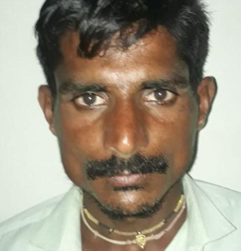 Three years imprisonment for child molestation | बालिकेवर अत्याचारप्रकरणी आरोपीस तीन वर्ष कारावास Three years imprisonment for child molestation | बालिकेवर अत्याचारप्रकरणी आरोपीस तीन वर्ष कारावास