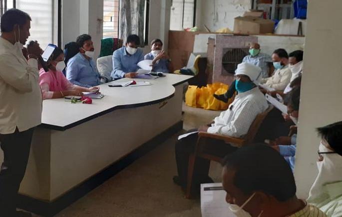 Mobile app training for surveys under 'My Family My Responsibility Campaign' | ‘माझे कुटुंंब माझी जबाबदारी मोहिमें’तर्गत सर्व्हेक्षणासाठी मोबाईल अॅपचे प्रशिक्षण Mobile app training for surveys under 'My Family My Responsibility Campaign' | ‘माझे कुटुंंब माझी जबाबदारी मोहिमें’तर्गत सर्व्हेक्षणासाठी मोबाईल अॅपचे प्रशिक्षण
