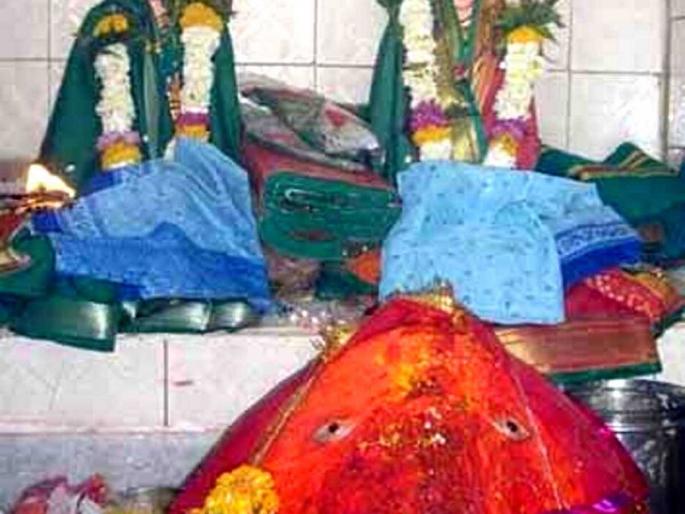 On the next day, | दुसऱ्या दिवशी भाविकांची मांदियाळी On the next day, | दुसऱ्या दिवशी भाविकांची मांदियाळी