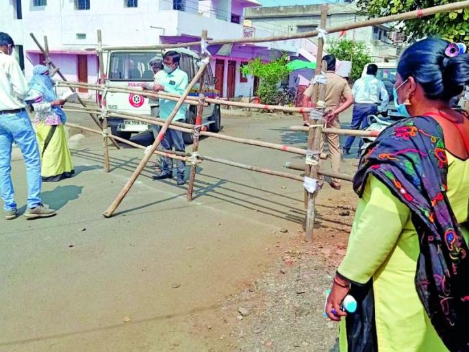 13 containment zones declared in the district | जिल्ह्यात 13 कंटेनमेंट झोन घोषित 13 containment zones declared in the district | जिल्ह्यात 13 कंटेनमेंट झोन घोषित