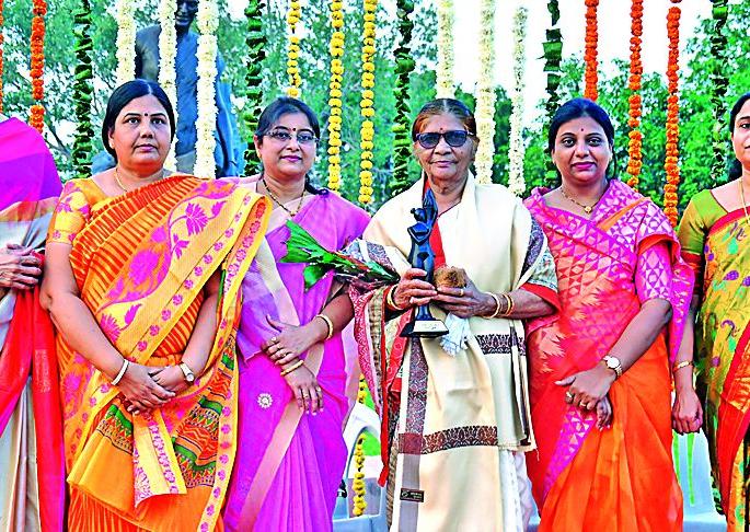 Have fun, your life is priceless | सखींनो, तुमचे जीवन अमूल्य Have fun, your life is priceless | सखींनो, तुमचे जीवन अमूल्य