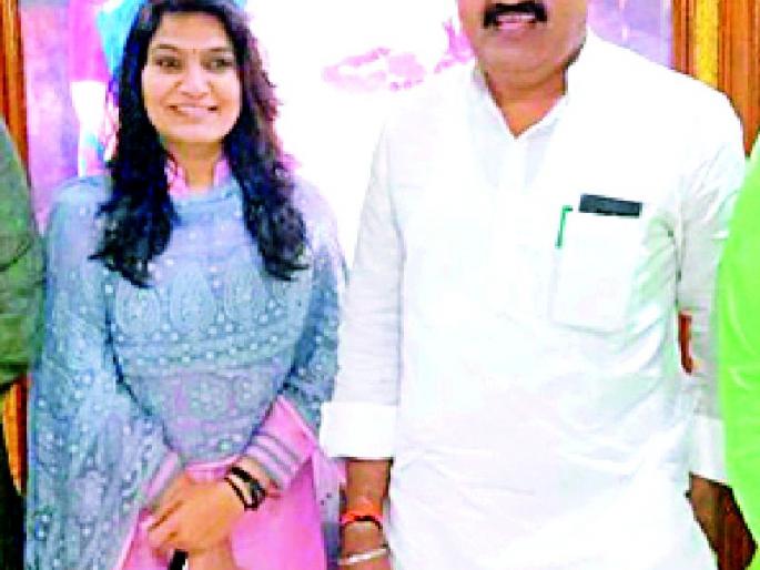 The Shiv Sena leaders are finally in the mood | शिवसेना नेत्यांचे अखेर मनोमिलन