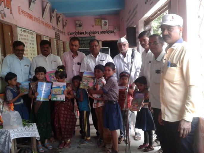 District Par. School at Dangsoudana Center, Patanwadi, Panwarwada | जि. प. शाळा डांगसौदाणे केंद्रात पटनोंदणी पंधरवाडा उपक्र म District Par. School at Dangsoudana Center, Patanwadi, Panwarwada | जि. प. शाळा डांगसौदाणे केंद्रात पटनोंदणी पंधरवाडा उपक्र म