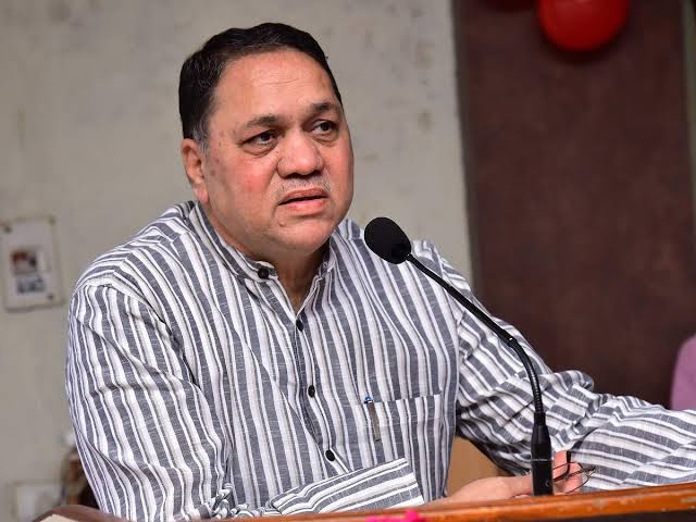 Transparency important in police transfers: Dilip Walse Patil | पोलीस दलातील बदल्यांमध्ये पारदर्शकता महत्वाची : गृहमंत्री दिलीप वळसे पाटील Transparency important in police transfers: Dilip Walse Patil | पोलीस दलातील बदल्यांमध्ये पारदर्शकता महत्वाची : गृहमंत्री दिलीप वळसे पाटील