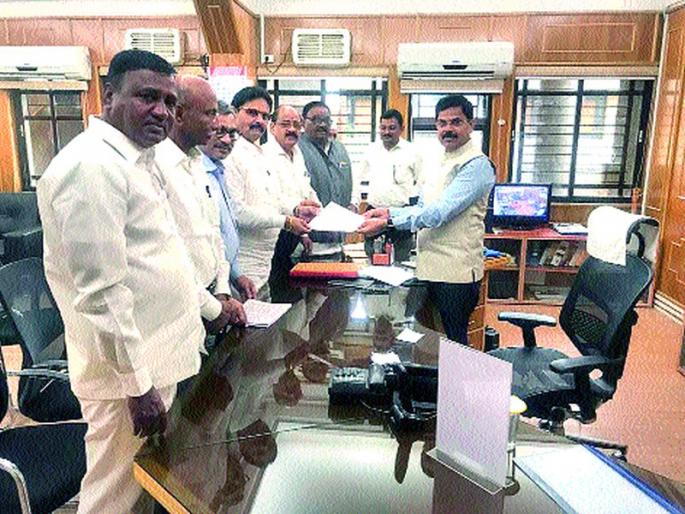  The settlement commissioner on the housekeeping notice positive | घरपट्टी नोटिसांवर तोडग्यास आयुक्त सकारात्मक