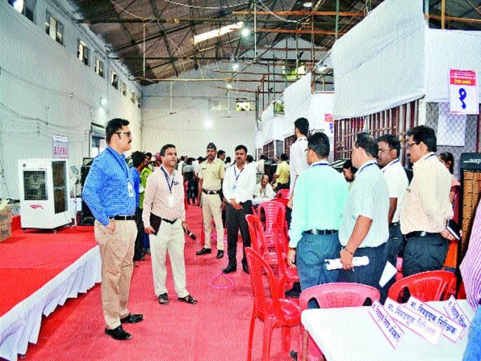 Shigla's longing for Lok Sabha election | लोकसभा निकालाची उत्कंठा शिगेला  Shigla's longing for Lok Sabha election | लोकसभा निकालाची उत्कंठा शिगेला