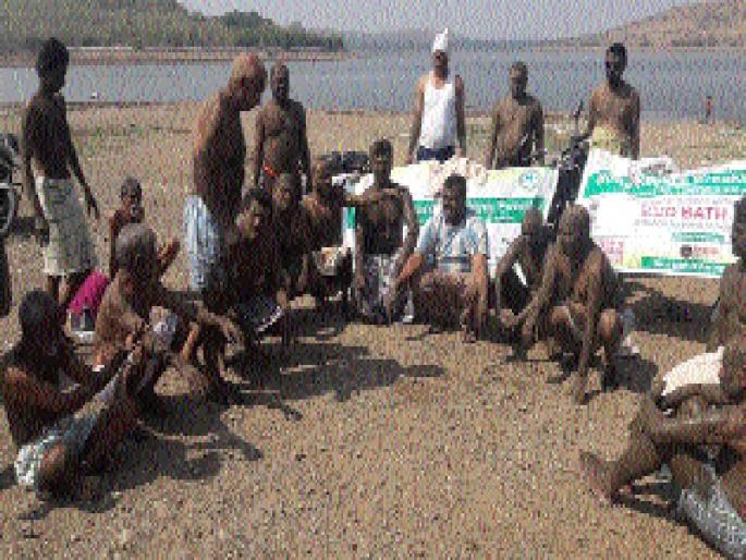 Moodboth's rise to be the biggest in the city of Beed | बीड शहरात ‘मडबाथ’चा वाढतोय कल Moodboth's rise to be the biggest in the city of Beed | बीड शहरात ‘मडबाथ’चा वाढतोय कल