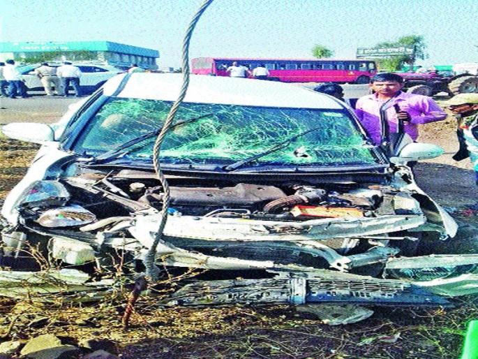 Four injured in Pimpalgaon accident | पिंपळगावला अपघातात चौघे जखमी Four injured in Pimpalgaon accident | पिंपळगावला अपघातात चौघे जखमी
