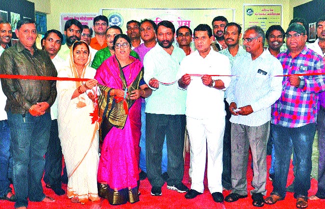 Chaucer Beauty of Nalin | उलगडले नाशिकचे चौफेर सौंदर्य Chaucer Beauty of Nalin | उलगडले नाशिकचे चौफेर सौंदर्य