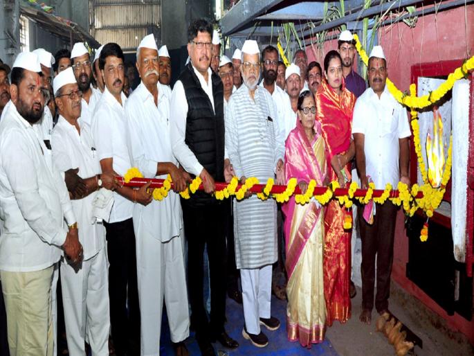 Gadhinglaj Sugar Factory Boiler Ceremony | "गडहिंग्लज कारखाना कुणीही बंद पाडू शकणार नाही", अॅड. श्रीपतराव शिंदेंनी व्यक्त केला विश्वास Gadhinglaj Sugar Factory Boiler Ceremony | "गडहिंग्लज कारखाना कुणीही बंद पाडू शकणार नाही", अॅड. श्रीपतराव शिंदेंनी व्यक्त केला विश्वास