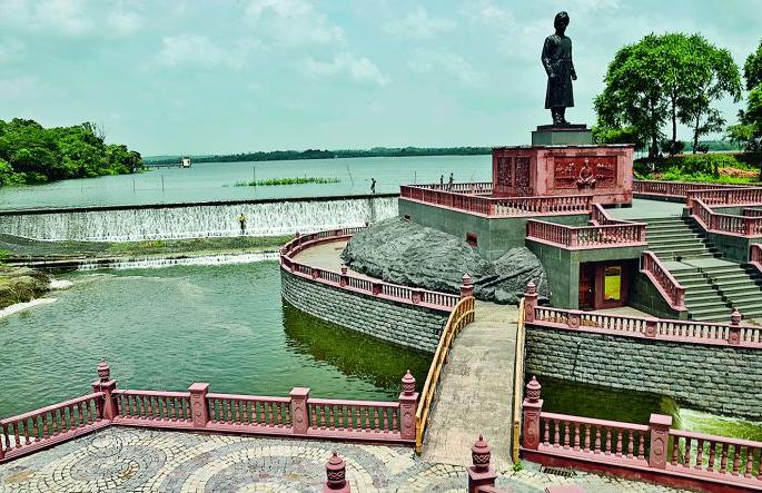 The development of ambazari of on the lines of Anand Sagar of Shegaon has resumed | शेगावच्या आनंदसागरच्या धर्तीवर होणारा नागपुरातील अंबाझरीचा विकास बारगळला The development of ambazari of on the lines of Anand Sagar of Shegaon has resumed | शेगावच्या आनंदसागरच्या धर्तीवर होणारा नागपुरातील अंबाझरीचा विकास बारगळला