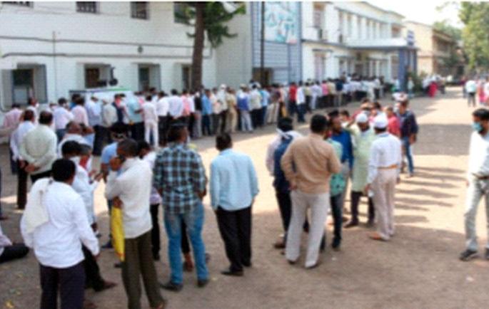 1 thousand 324 corona tests were done on the third day | तिसऱ्या दिवशी झाल्यात १ हजार ३२४ कोरोना चाचण्या 1 thousand 324 corona tests were done on the third day | तिसऱ्या दिवशी झाल्यात १ हजार ३२४ कोरोना चाचण्या