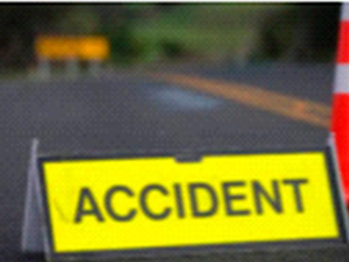 One killed, one injured in unidentified vehicle collision | अज्ञात वाहनाची धडक एकाचा मृत्यू, एक जखमी One killed, one injured in unidentified vehicle collision | अज्ञात वाहनाची धडक एकाचा मृत्यू, एक जखमी