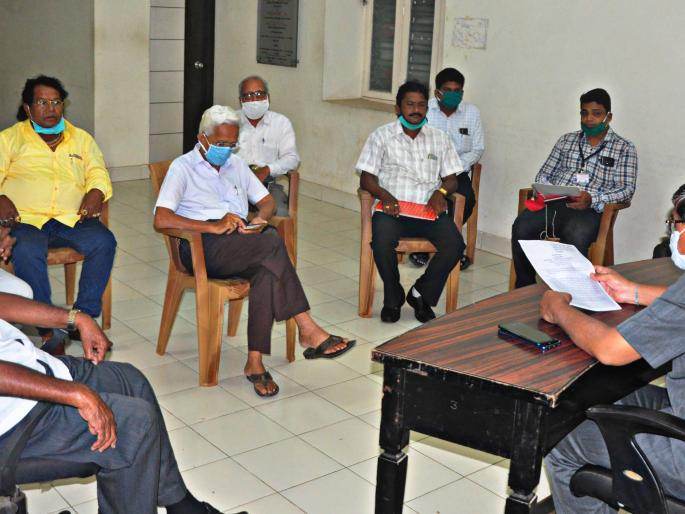 Effective implementation of peddler loan scheme | फेरीवाल्यांच्या कर्ज योजनेची प्रभावी अंमलबजावणी करा Effective implementation of peddler loan scheme | फेरीवाल्यांच्या कर्ज योजनेची प्रभावी अंमलबजावणी करा