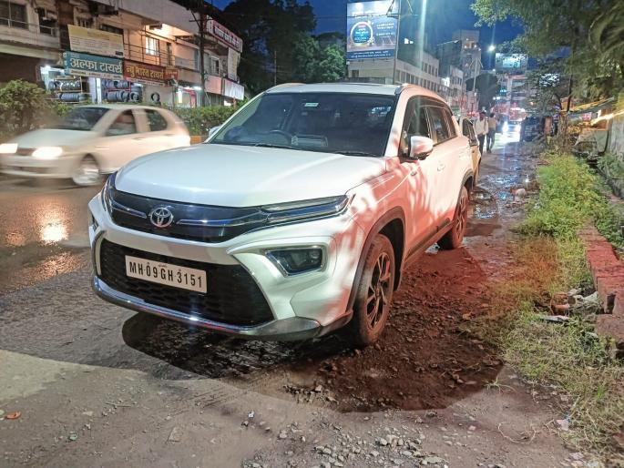 18 lakhs stolen in Kolhapur within four hours, the prosecutor turned out to be the thief | कोल्हापुरातील १८ लाख लुटीचा चार तासांत छडा, फिर्यादीच निघाला चोर 18 lakhs stolen in Kolhapur within four hours, the prosecutor turned out to be the thief | कोल्हापुरातील १८ लाख लुटीचा चार तासांत छडा, फिर्यादीच निघाला चोर