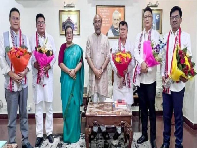 बंडखोरांची पहिली पसंती 'भाजप', 2014 पासून 211 आमदार-खासदार भाजपमध्ये सामील | बंडखोरांची पहिली पसंती 'भाजप', 2014 पासून 211 आमदार-खासदार भाजपमध्ये सामील, काँग्रेसला मोठा धक्का बंडखोरांची पहिली पसंती 'भाजप', 2014 पासून 211 आमदार-खासदार भाजपमध्ये सामील | बंडखोरांची पहिली पसंती 'भाजप', 2014 पासून 211 आमदार-खासदार भाजपमध्ये सामील, काँग्रेसला मोठा धक्का