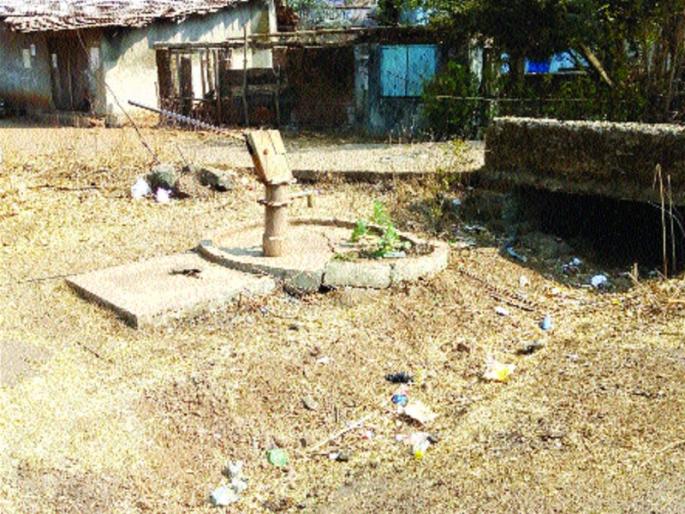 Srivardhan has water problems, severe problem due to lack of rain | श्रीवर्धनमध्ये पाणीप्रश्न गंभीर, मुबलक पाऊस न पडल्याने समस्या Srivardhan has water problems, severe problem due to lack of rain | श्रीवर्धनमध्ये पाणीप्रश्न गंभीर, मुबलक पाऊस न पडल्याने समस्या