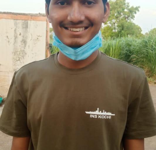 Two young men from Dodi experienced the thrill of life and death | दोडीच्या दोघा युवकांनी अनुभवला जीवन-मृत्यूचा थरार  Two young men from Dodi experienced the thrill of life and death | दोडीच्या दोघा युवकांनी अनुभवला जीवन-मृत्यूचा थरार