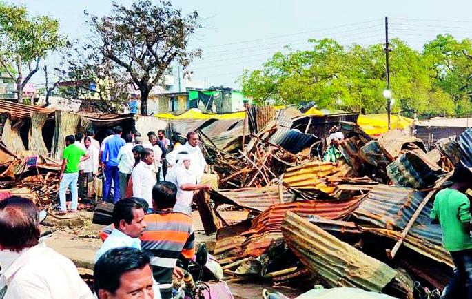 The fire | ‘ती’ आग लागली नाही; लावली ! The fire | ‘ती’ आग लागली नाही; लावली !