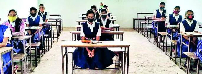 The second academic session of the school starts from today | आजपासून शाळांच्या दुसऱ्या शैक्षणिक सत्राला सुरुवात The second academic session of the school starts from today | आजपासून शाळांच्या दुसऱ्या शैक्षणिक सत्राला सुरुवात