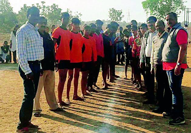 Need to be healthy for a situation match | परिस्थितीच्या सामन्यासाठी आरोग्य सुदृढ राहणे गरजेचे Need to be healthy for a situation match | परिस्थितीच्या सामन्यासाठी आरोग्य सुदृढ राहणे गरजेचे