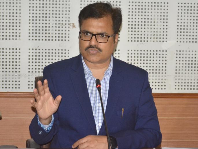 The administration also looks at the cost of social media in campaigning | प्रचारातील सोशल मीडियाच्या खर्चावरही प्रशासनाची नजर The administration also looks at the cost of social media in campaigning | प्रचारातील सोशल मीडियाच्या खर्चावरही प्रशासनाची नजर
