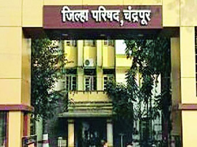 Extra organic fertilizer supply to four talukas, farmers resentful | चार तालुक्यांनाच जादा सेंद्रीय खत पुरवठा, शेतकरी नाराज Extra organic fertilizer supply to four talukas, farmers resentful | चार तालुक्यांनाच जादा सेंद्रीय खत पुरवठा, शेतकरी नाराज