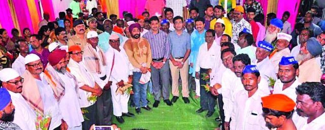 Mahaaarti of Ganesha conveys the message of unity | गणेशाची महाआरती एकतेचा संदेश देणारी Mahaaarti of Ganesha conveys the message of unity | गणेशाची महाआरती एकतेचा संदेश देणारी