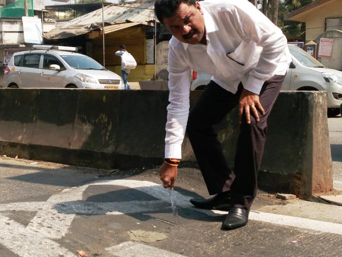 Lokmat Impact: Is it illegal to prevent Dombivli? To inquire - Rajesh More | लोकमत इम्पॅक्ट : डोंबिवलीचे ते गतीरोधक अवैध? चौकशी व्हावी - राजेश मोरे Lokmat Impact: Is it illegal to prevent Dombivli? To inquire - Rajesh More | लोकमत इम्पॅक्ट : डोंबिवलीचे ते गतीरोधक अवैध? चौकशी व्हावी - राजेश मोरे