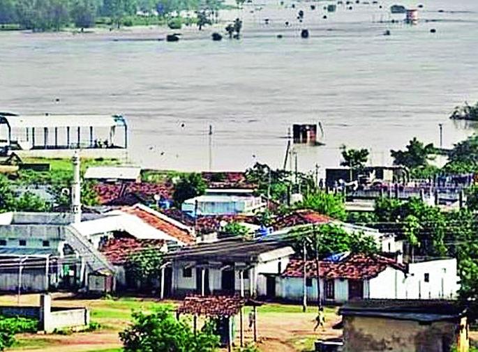 Giving witness to British rule Sironcha | ब्रिटीश शासनकाळाची साक्ष देतोय सिरोंचा Giving witness to British rule Sironcha | ब्रिटीश शासनकाळाची साक्ष देतोय सिरोंचा