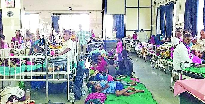 Capacity 100, Children and mothers admitted 250 | क्षमता १०० ची, भरती २५० वर बालके व माता