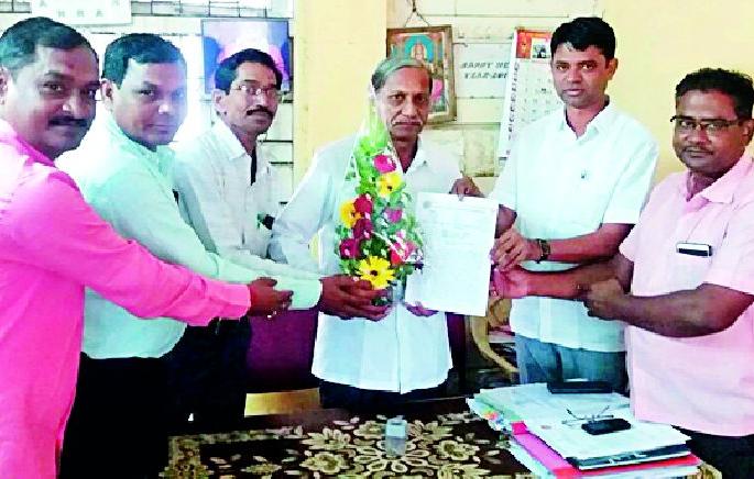 The problems of laboratory employees will be resolved | प्रयोगशाळा कर्मचाऱ्यांच्या समस्या मार्गी लावणार The problems of laboratory employees will be resolved | प्रयोगशाळा कर्मचाऱ्यांच्या समस्या मार्गी लावणार