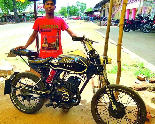 Recapture of Rakho Rakho | साखरीटोल्यातील रँचोची पुन्हा भरारी Recapture of Rakho Rakho | साखरीटोल्यातील रँचोची पुन्हा भरारी