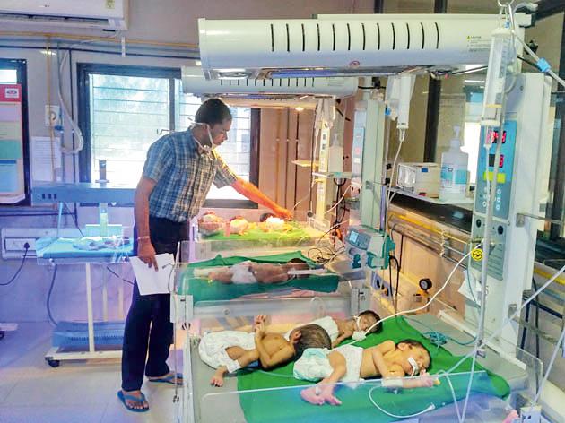 197 children die in seven months | सात महिन्यात १९७ बालकांचा मृत्यू 197 children die in seven months | सात महिन्यात १९७ बालकांचा मृत्यू