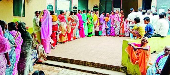Maharashtra Election 2019 : 47 Candidates' fate EVMband | Maharashtra Election 2019 : ४७ उमेदवारांचे भाग्य ईव्हीएमबंद