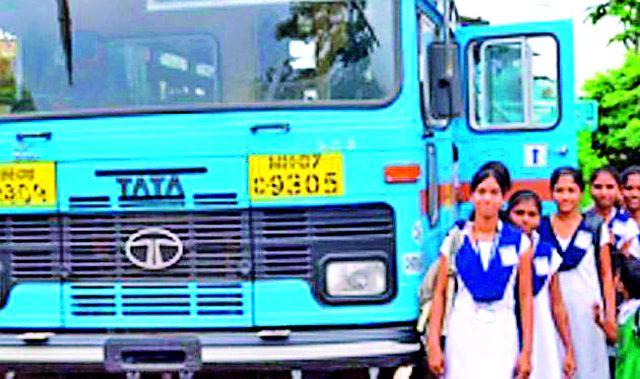 ST basis for 213 girls in the district | जिल्ह्यातील २१३ विद्यार्थिनींना एसटीचा आधार ST basis for 213 girls in the district | जिल्ह्यातील २१३ विद्यार्थिनींना एसटीचा आधार