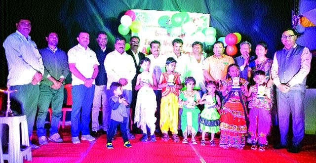 Annual prize distribution of the Golden Wings School | गोल्डन विंग्ज स्कूलचे वार्षिक पारितोषिक वितरण