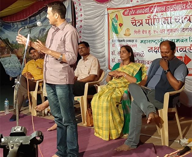 Poetry programme at Tembhurni | गेला मव्हा जीव.. मले भिंतीला खुटवा...