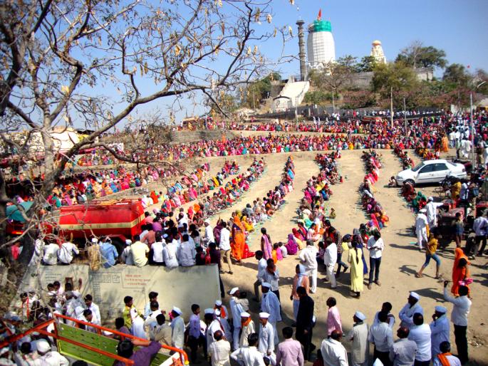 The enthusiasm of Rajureshwar's birth centenary celebrations | राजुरेश्वराचा जन्मोत्सव सोहळा उत्साहात The enthusiasm of Rajureshwar's birth centenary celebrations | राजुरेश्वराचा जन्मोत्सव सोहळा उत्साहात