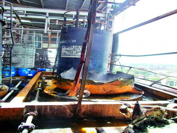 The explosion blast once again in the Kurumbh Industrial Estate | स्फोटाने कुरकुंभ औद्योगिक वसाहत पुन्हा हादरली The explosion blast once again in the Kurumbh Industrial Estate | स्फोटाने कुरकुंभ औद्योगिक वसाहत पुन्हा हादरली