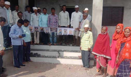 Tribute to the martyrs of the farmers' movement | शेतकरी आंदोलनातील शहिदांना आदरांजली