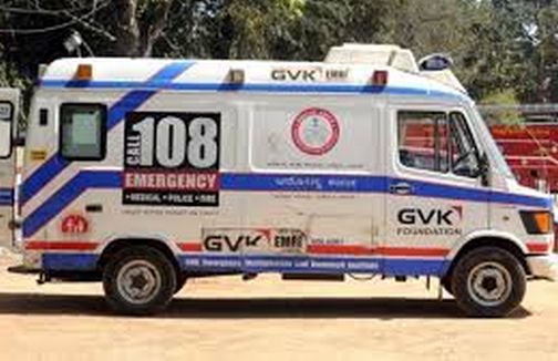 वृद्ध Older death in martyr due to untimely arrival of ambulance | १०८ रुग्णवाहिका वेळेवर न आल्याने शहाद्यात वृद्धाचा मृत्यू