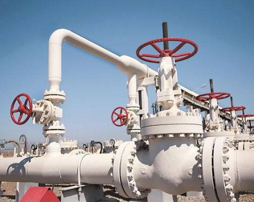 Farmers: Opposition to putting petroleum pipe line | पेट्रोलियम पाईप लाईन टाकण्यास शेतक:यांचा विरोध Farmers: Opposition to putting petroleum pipe line | पेट्रोलियम पाईप लाईन टाकण्यास शेतक:यांचा विरोध