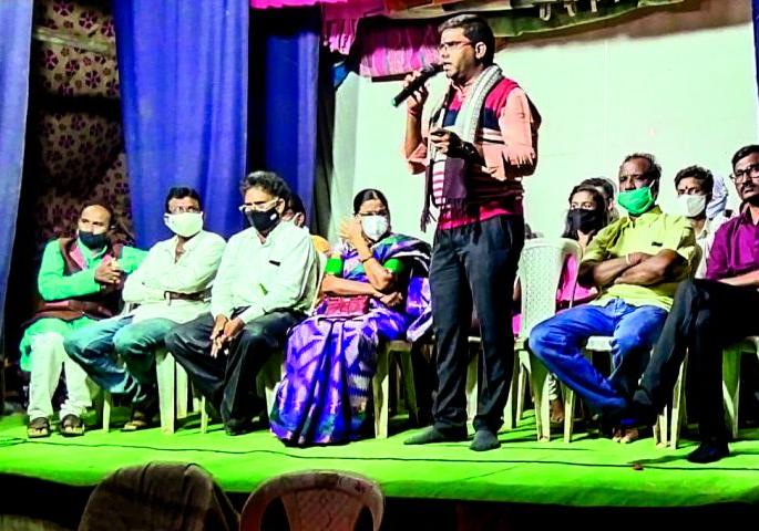 Corona crisis again in the bush theater! | झाडीपट्टी रंगभूमीवर पुन्हा कोरोनाचे संकट! Corona crisis again in the bush theater! | झाडीपट्टी रंगभूमीवर पुन्हा कोरोनाचे संकट!