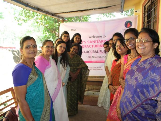 Sanitary napkin project at Peth | पेठ येथे सॅनेटरी नॅपकीन प्रकल्प    Sanitary napkin project at Peth | पेठ येथे सॅनेटरी नॅपकीन प्रकल्प