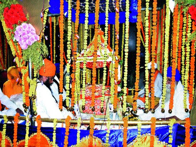 Shobayatra Prakash Utsit for the occasion of Guru Govindas Jayanti: Various religious programs | गुरु गोविंदसिंग जयंतीनिमित्त शोभायात्रा प्रकाश उत्सव : विविध धार्मिक कार्यक्र म Shobayatra Prakash Utsit for the occasion of Guru Govindas Jayanti: Various religious programs | गुरु गोविंदसिंग जयंतीनिमित्त शोभायात्रा प्रकाश उत्सव : विविध धार्मिक कार्यक्र म