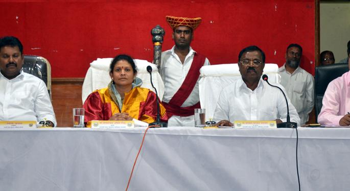 Parbhani: Deposit amount of tap connection up to two thousand | परभणी : नळ जोडणीची अनामत रक्कम दोन हजारांवर